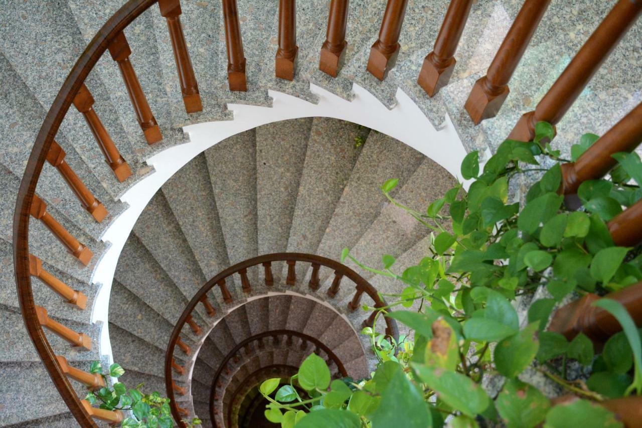Castelvetere Hotel Caulonia Esterno foto
